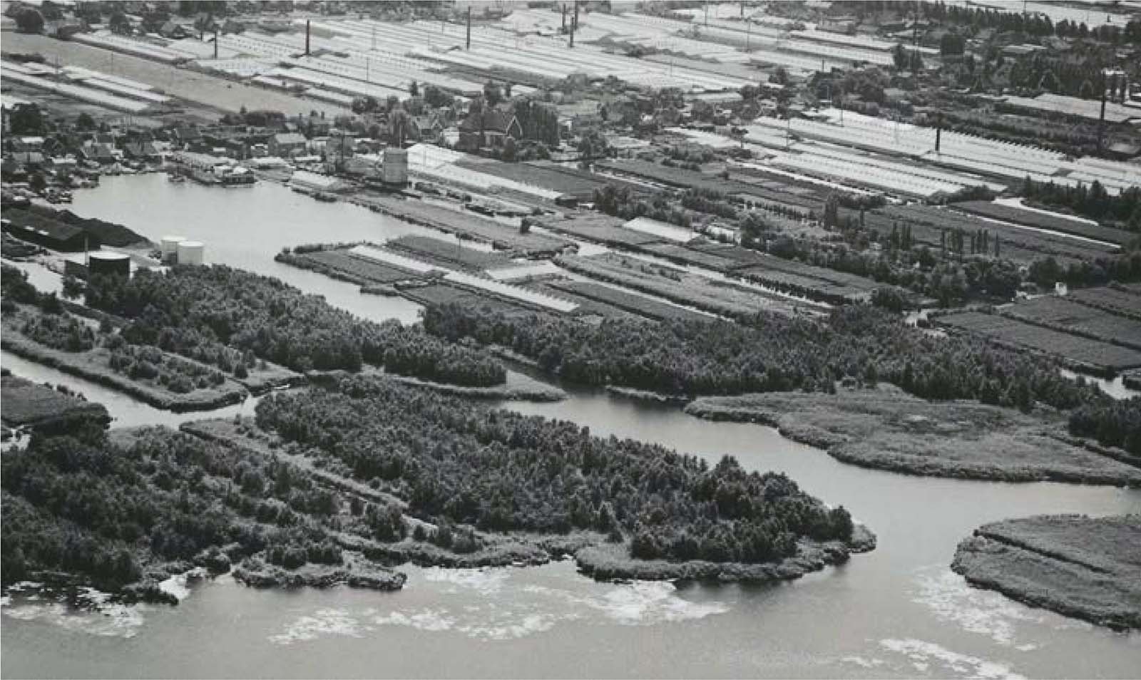 River around Aalsmeer municipality